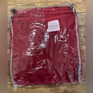 Brookstone Nap Travel Blanket 2 Ply Satin Trim